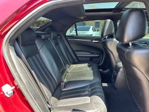 Used 2020 Chrysler 300 S RWD image 16