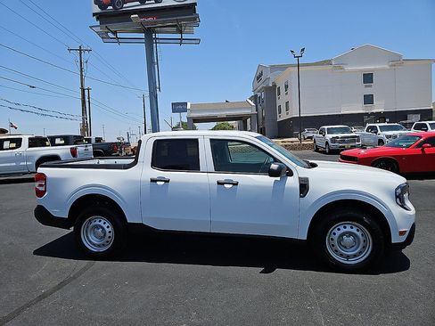 Used 2025 Ford Maverick XL FWD image 6