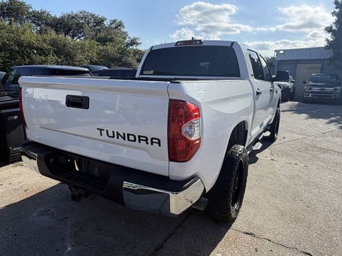 Used 2020 Toyota Tundra SR5 w/ SR5 Upgrade Package AWD/4WD image 6