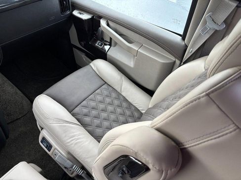 New 2025 GMC Savana 2500 Extended w/ Driver Convenience Package image 16