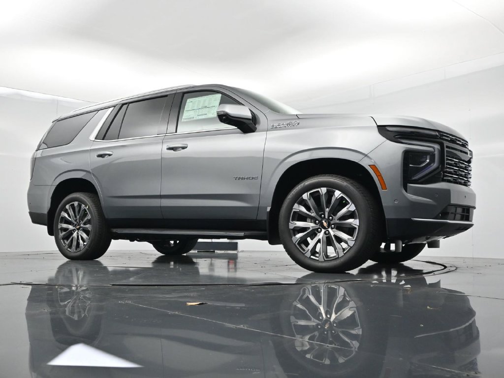 New 2026 Chevrolet Tahoe High Country w/ Sun And Tow Package RWD image 32