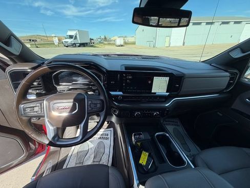 Used 2023 GMC Sierra 1500 SLT w/ SLT Premium Plus Package AWD/4WD image 19