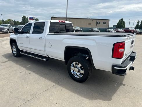 Used 2017 GMC Sierra 3500 Denali w/ Duramax Plus Package AWD/4WD image 33