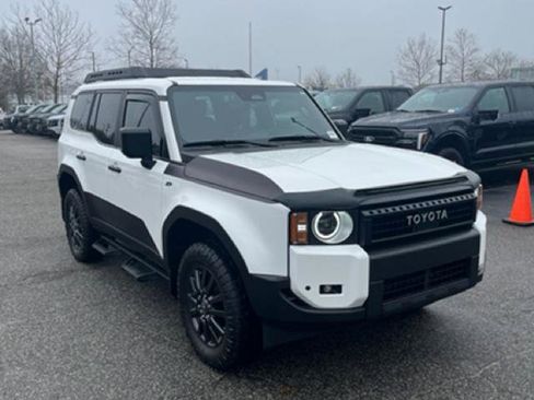 Used 2025 Toyota Land Cruiser 1958 image 3