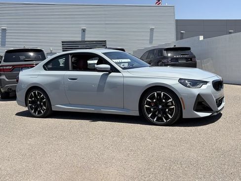 Used 2026 BMW 230i Coupe w/ Premium Package RWD image 4