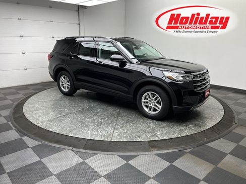 New 2026 Ford Explorer Active AWD/4WD image 1