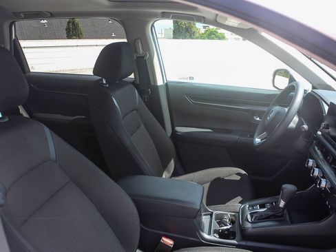Certified 2024 Honda CR-V EX image 17