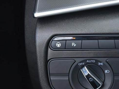 Used 2025 INFINITI QX50 Luxe image 36