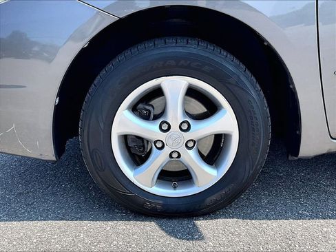 Used 2005 Toyota Sienna LE w/ LE Pkg 1 FWD image 7