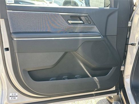 New 2026 GMC Sierra EV Elevation image 19