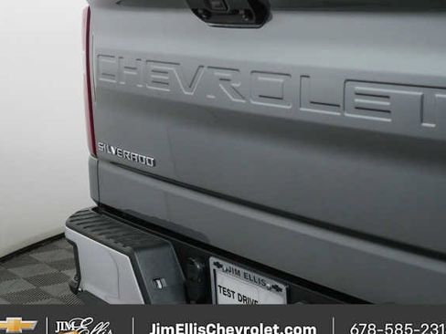 Certified 2025 Chevrolet Silverado 1500 LT AWD/4WD image 29