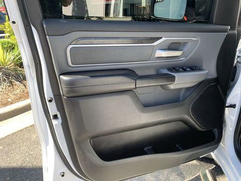 Used 2020 RAM 1500 Big Horn RWD image 17
