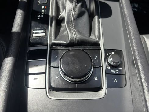 Used 2023 MAZDA MAZDA3 s FWD image 38