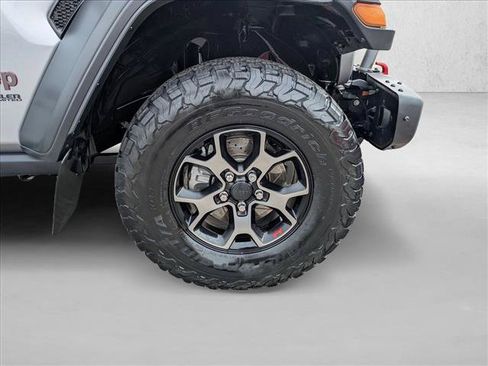Used 2018 Jeep Wrangler Unlimited Rubicon AWD/4WD image 24
