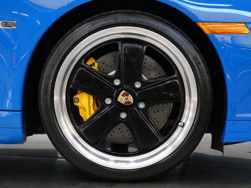 Used 2011 Porsche 911 Speedster RWD image 47