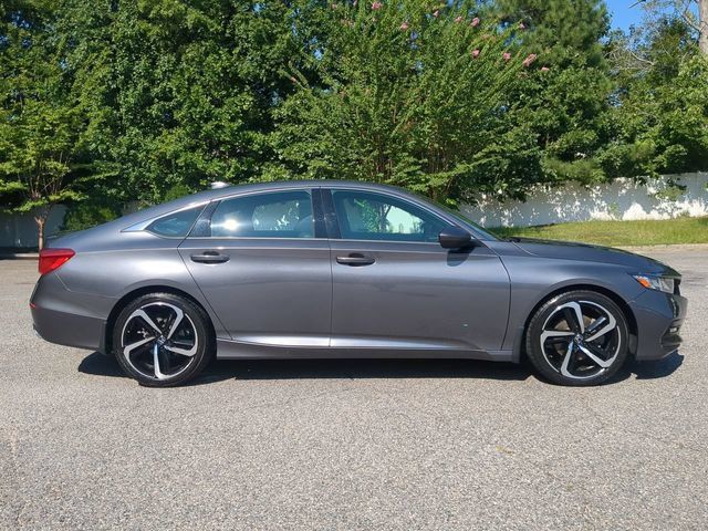 Used 2019 Honda Accord Sport image 3