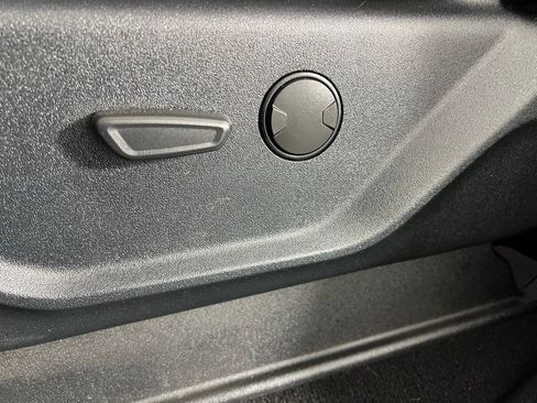 Used 2020 Ford F250 XLT w/ XLT Value Package image 21