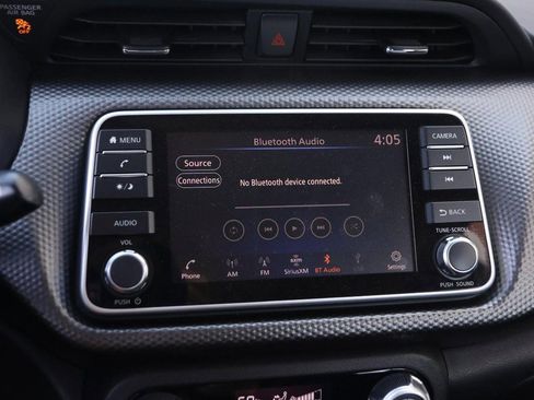 Used 2020 Nissan Kicks SV FWD image 15