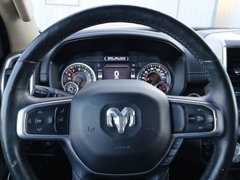 Used 2019 RAM 1500 Laramie image 15