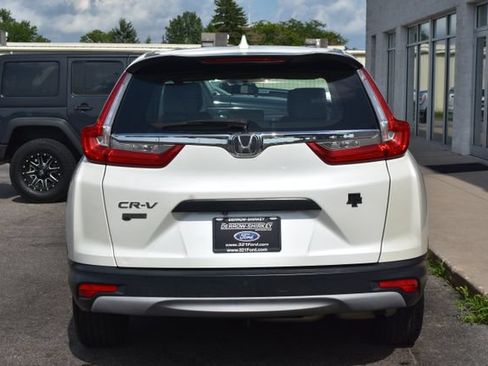 Used 2017 Honda CR-V LX image 8