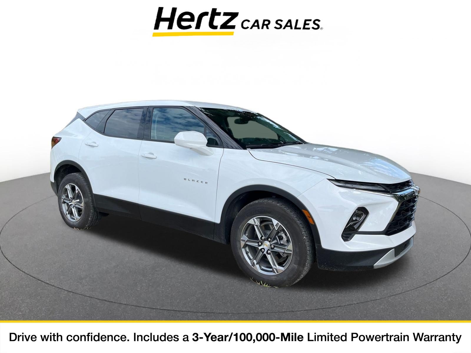 Used 2026 Chevrolet Blazer LT FWD image 1