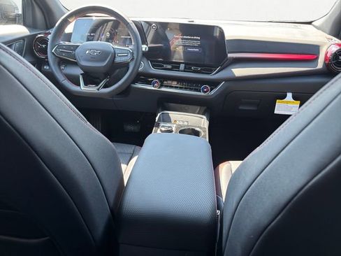 New 2026 Chevrolet Equinox RS w/ Convenience Package III FWD image 10