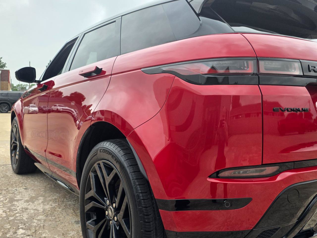 Used 2023 Land Rover Range Rover Evoque R-Dynamic S AWD/4WD image 19