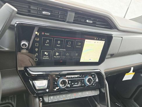 New 2026 GMC Sierra 2500 AT4 w/ AT4 Premium Plus Package AWD/4WD image 31