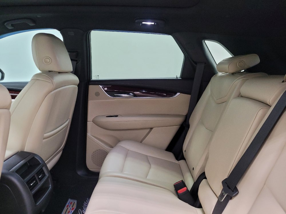 Used 2018 Cadillac XT5 Luxury FWD image 18