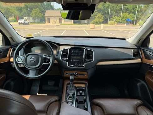 Used 2019 Volvo XC90 T6 Inscription w/ Advanced Package AWD/4WD image 3