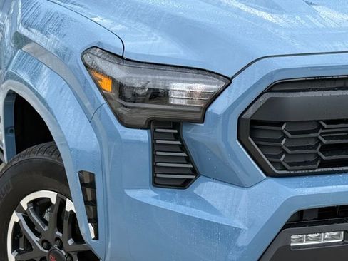Used 2026 Toyota Tacoma TRD Sport RWD image 3
