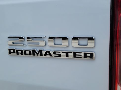 Used 2025 RAM ProMaster 2500 w/ U-Haul Equipment Group FWD image 11
