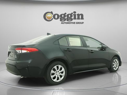 New 2026 Toyota Corolla LE image 19