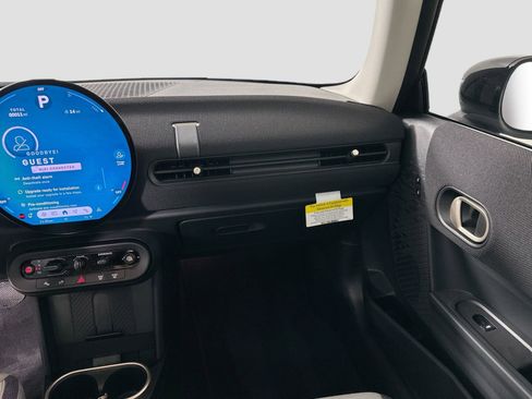 Used 2025 MINI Cooper S image 22