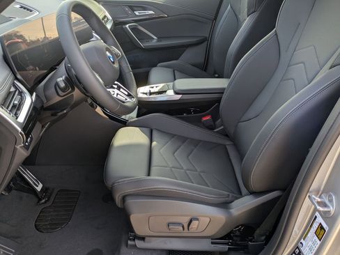 New 2026 BMW X1 xDrive28i AWD/4WD image 13