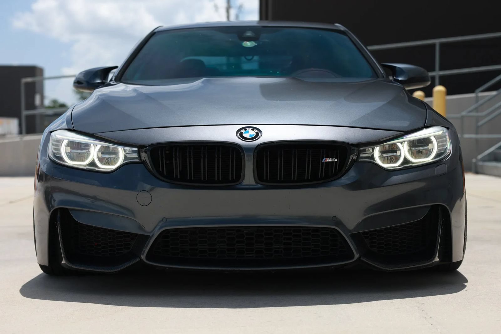 Used 2015 BMW M4 Coupe RWD image 9