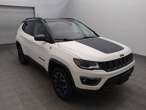 Used 2018 Jeep Compass Trailhawk w/ Leather Interior Group AWD/4WD image 13