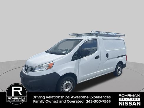 Used 2015 Nissan NV200 S FWD image 1
