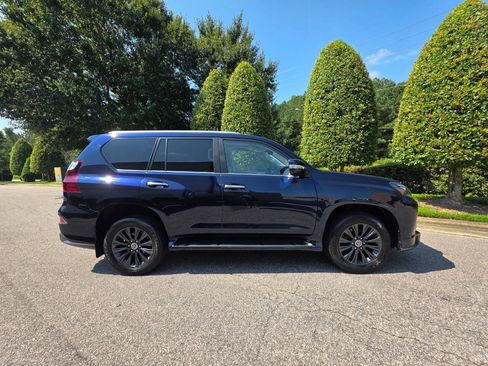 Used 2021 Lexus GX 460 Premium image 6
