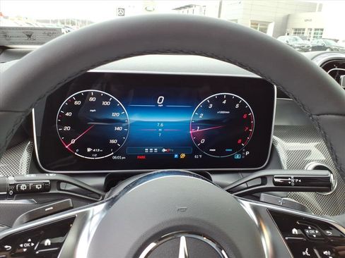 New 2026 Mercedes-Benz GLC 300 4MATIC image 18