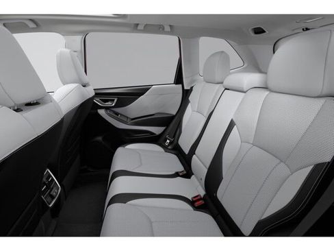 Used 2022 Subaru Forester Limited image 17