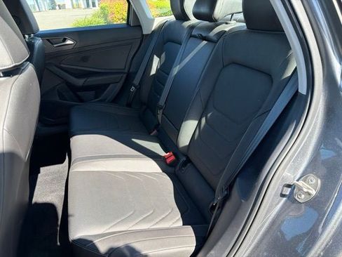 Used 2019 Volkswagen Jetta SEL Premium FWD image 13