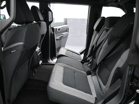 New 2026 Ford Bronco 4-Door AWD/4WD image 16