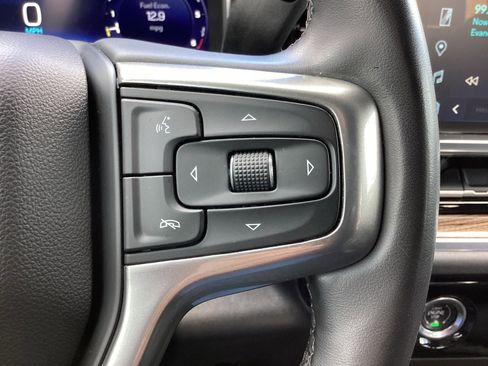 Used 2023 Chevrolet Silverado 1500 RST AWD/4WD image 19