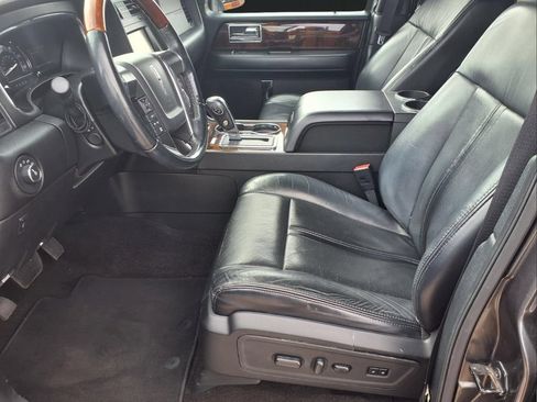 Used 2015 Lincoln Navigator L 2WD image 14