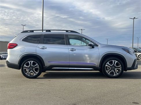 Used 2023 Subaru Ascent Limited w/ Technology Package image 40