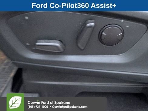 Used 2021 Ford Explorer XLT w/ Equipment Group 202A image 11