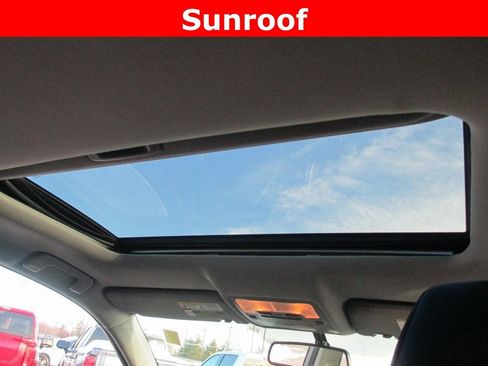 Used 2016 Toyota Highlander XLE image 13