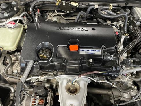 Used 2019 Honda Civic Sport image 31