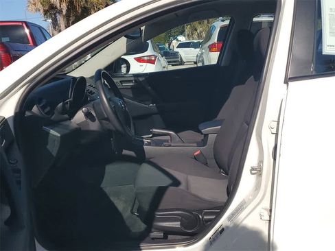 Used 2010 MAZDA MAZDA3 i Sport image 21